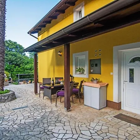 Apartament In With Seaview Air Condition Wifi Washing Machine *