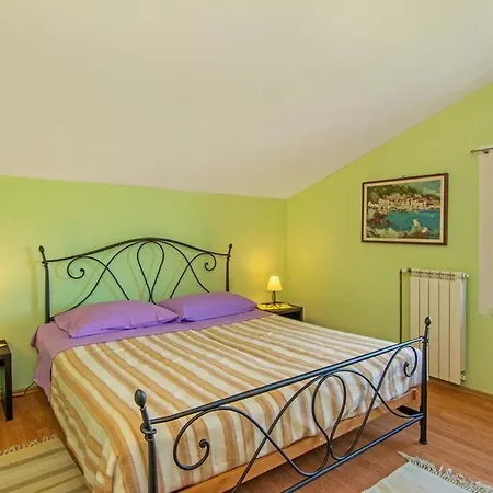 Apartament In With Seaview Air Condition Wifi Washing Machine Opatija